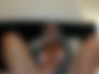 malibumelons's Live Sex Cam Show