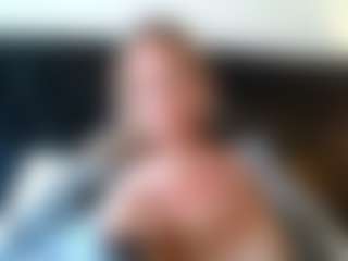 malibumelons's Live Sex Cam Show