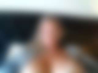 malibumelons's Live Sex Cam Show