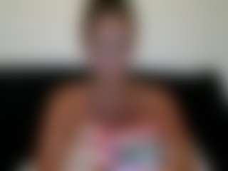 malibumelons's Live Sex Cam Show