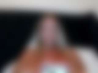 malibumelons's Live Sex Cam Show