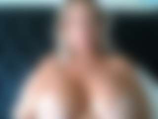malibumelons's Live Sex Cam Show