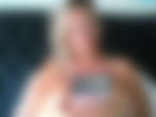 malibumelons's Live Sex Cam Show