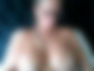 malibumelons's Live Sex Cam Show