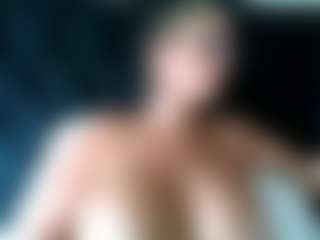 malibumelons's Live Sex Cam Show