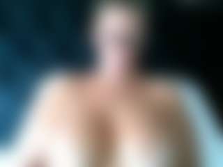 malibumelons's Live Sex Cam Show