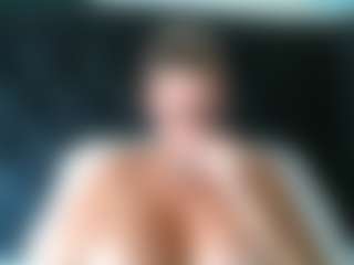 malibumelons's Live Sex Cam Show