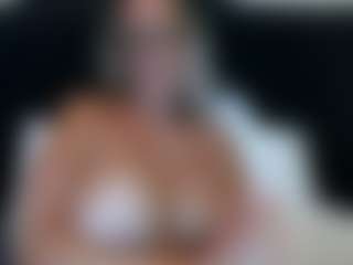 malibumelons's Live Sex Cam Show