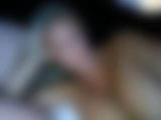 malibumelons's Live Sex Cam Show