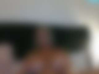 malibumelons's Live Sex Cam Show