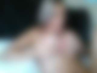 malibumelons's Live Sex Cam Show