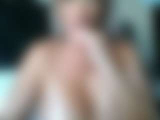malibumelons's Live Sex Cam Show