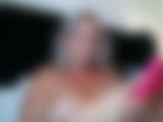 malibumelons's Live Sex Cam Show