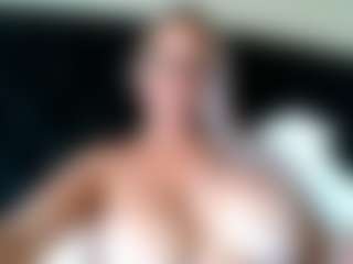 Live cam show with malibumelons - Big Ass Big Tits on madthumbs