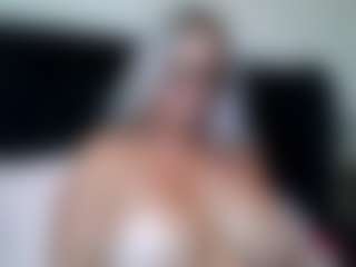 malibumelons's Live Sex Cam Show
