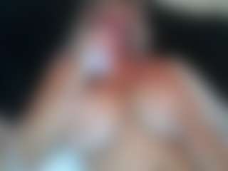 malibumelons's Live Sex Cam Show