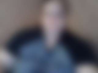 AdelaCheri's Live Sex Cam Show