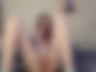 Live cam show with Shaley - Body Massage on googirlz