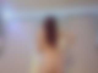 Live cam show with Shaley - Red Hair on livesuperchat.net