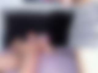 Delphinebella's Live Sex Cam Show