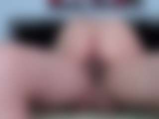 Delphinebella's Live Sex Cam Show