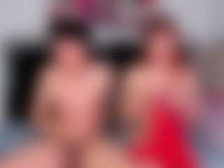 Delphinebella's Live Sex Cam Show
