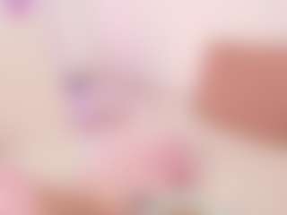 Live cam show with Justonecute - Nails on Camsoda