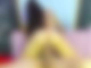 Live cam show with KimberlyHoward - Ass To Mouth on Dolls Live