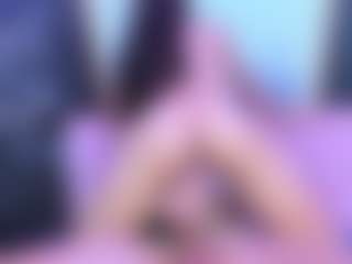 Live cam show with KimberlyHoward - Threesome on milfzrlive.com