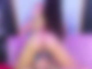 Live cam show with KimberlyHoward - Anal on Gym Cam Girls