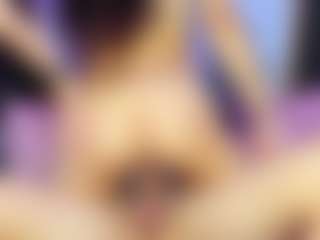 Live cam show with KimberlyHoward - Small Tits on Camsoda