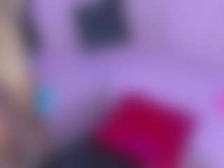 Live cam show with KimberlyHoward - White on Camsoda | colombia