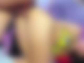 Live cam show with KimberlyHoward - Squirt on Camsoda