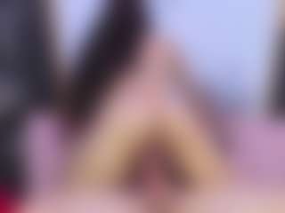 Live cam show with KimberlyHoward - Ass To Mouth on TottyGirls