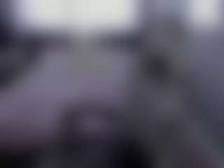 Live cam show with Loly-Cutt1e - Living Room on milfzrlive.com