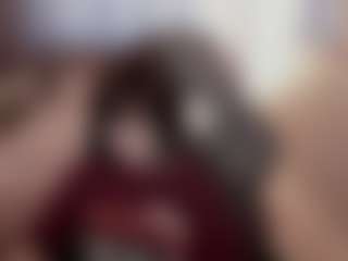Live cam show with Loly-Cutt1e - Masturbate on Free Soda