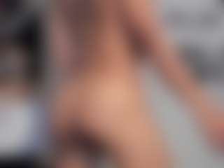 Live cam show with MikeOtthon - Brown Eyes on fapnchat