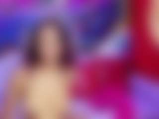 Live cam show with RiverThomas - Oral on StripNow