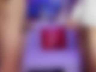 RiverThomas's Live Sex Cam Show