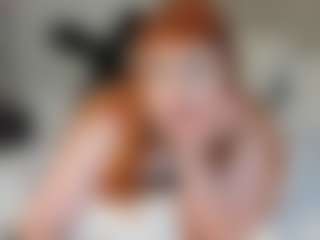 Live cam show with Roxy-Moor - Flirt on crypto-cams