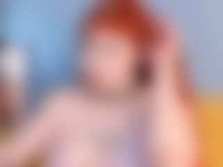 Live cam show with Roxy-Moor - Chubby on googirlz