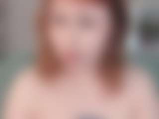 Live cam show with Roxy-Moor - Red Hair on Camsoda