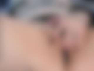 Roxy-Moor's Live Sex Cam Show