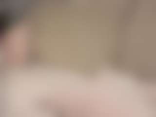 Live cam show with Roxy-Moor - Chubby on CamSextacy