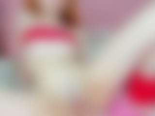 Live cam show with SelenaMiel - Camel Toe on sexylive.show