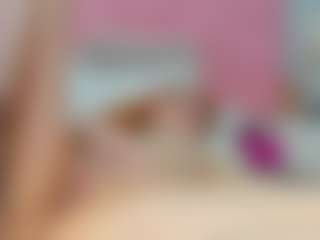 Live cam show with SelenaMiel - Body Massage on Camsoda