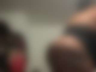 thickness2sweet's Live Sex Cam Show