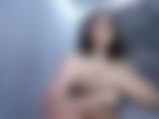 Live cam show with Ria - Average on xfollow cams