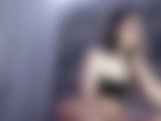 Live cam show with Ria - Athletic on CamwithHer