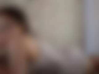 Live cam show with Ria - Nipple Play on Mixed Magazine Live